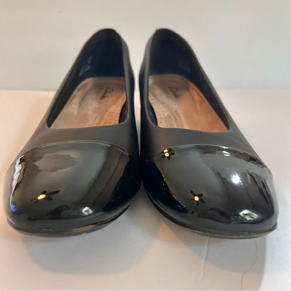 Clarks Collection Ultimate Comfort Black Block Heels Patent Toe 7.5M Marilyn